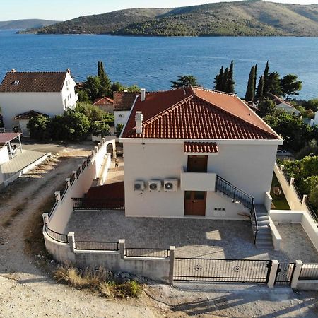 Sea View Apartment Seget Vranjica Exterior photo