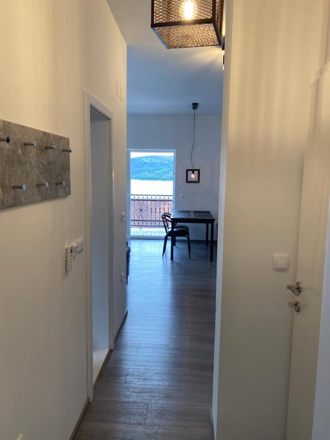 Sea View Apartment Seget Vranjica Exterior photo