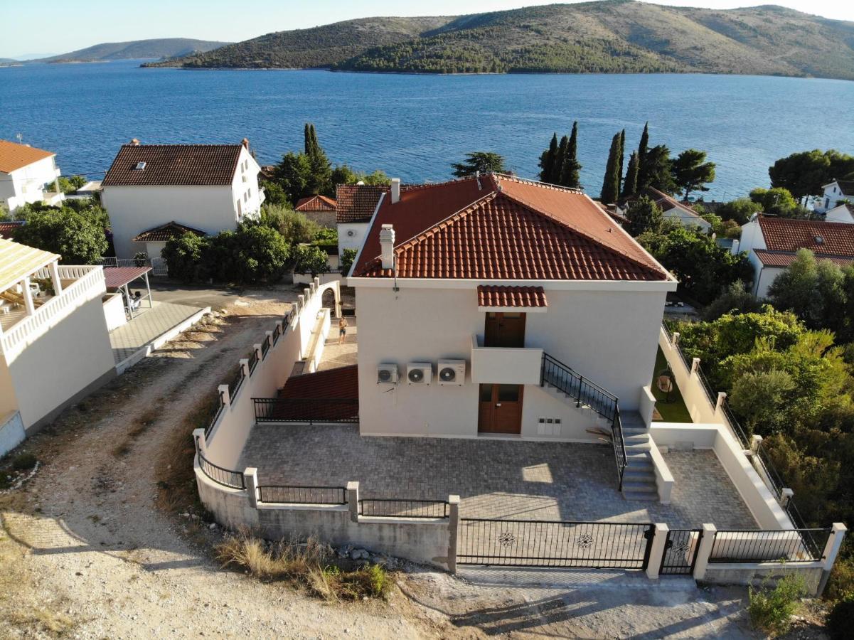 Sea View Apartment Seget Vranjica Exterior photo